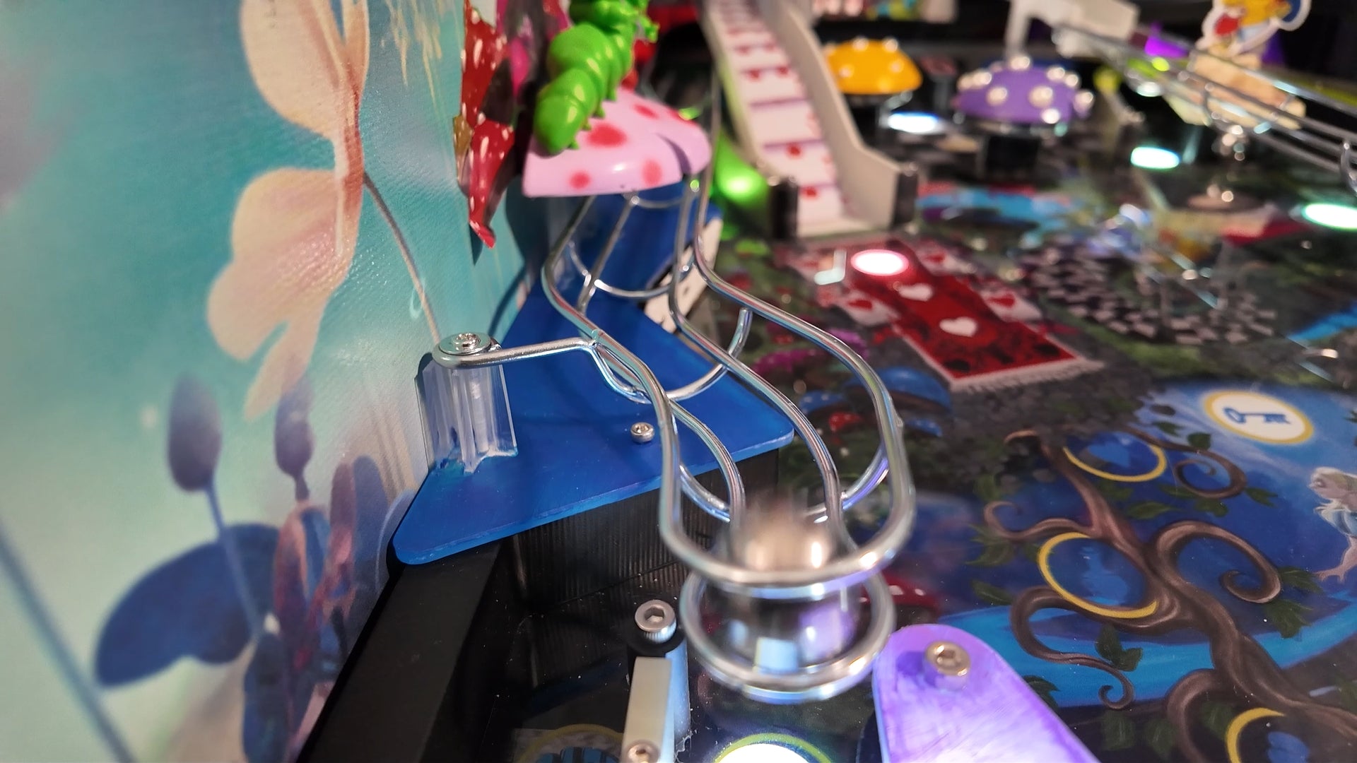 Alice Goes to Wonderland Pinball
